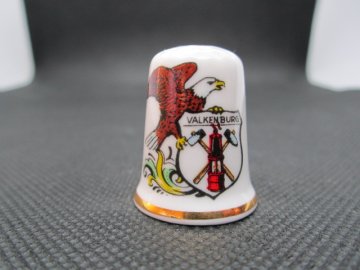 Sběratelský náprstek - Holandsko - Valkenburg, uhelný důl, znak (zkřížená hornická kladiva a mlátek)